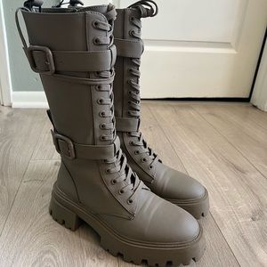 ZARA waxed high boots (EU 39)!